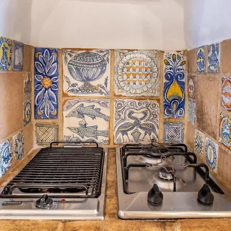 Trullo Venneri Дом отдыха Аллисте