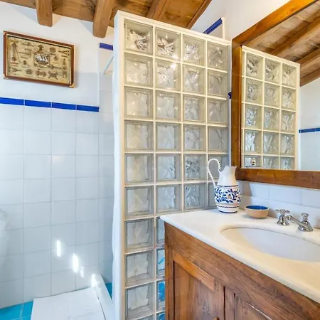 Trullo Venneri * Аллисте